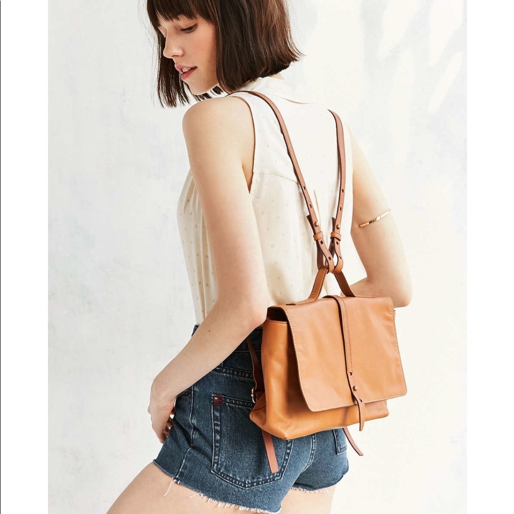 Kelsey Dagger Ainslie backpack purse in black